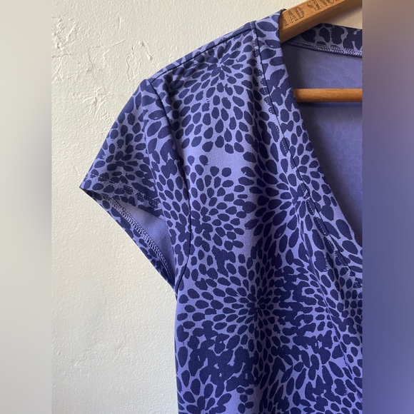 Athleta Nectar Dress in Floral Pattern Size Medium - Picture 4 of 10